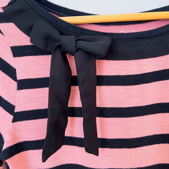Feminine Black and Pink Striped Loft Bow Top Size Small Coquette Girly - Picture 3 of 11